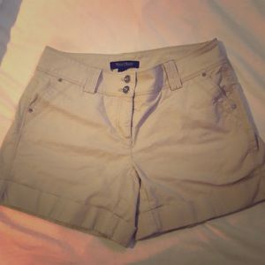 White House/Black Market shorts